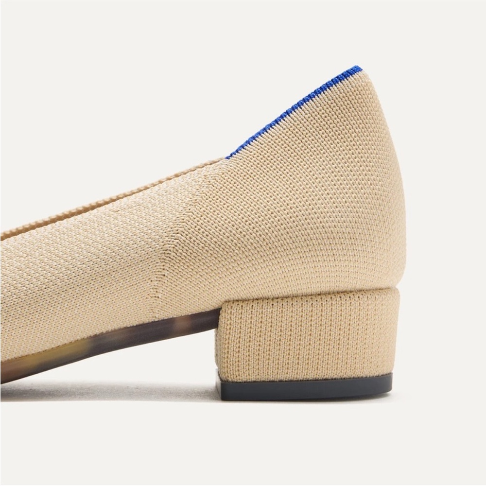 Rothy’s The High Point Heeled Shoe | Sandstone Beige NEW - Picture 7 of 16